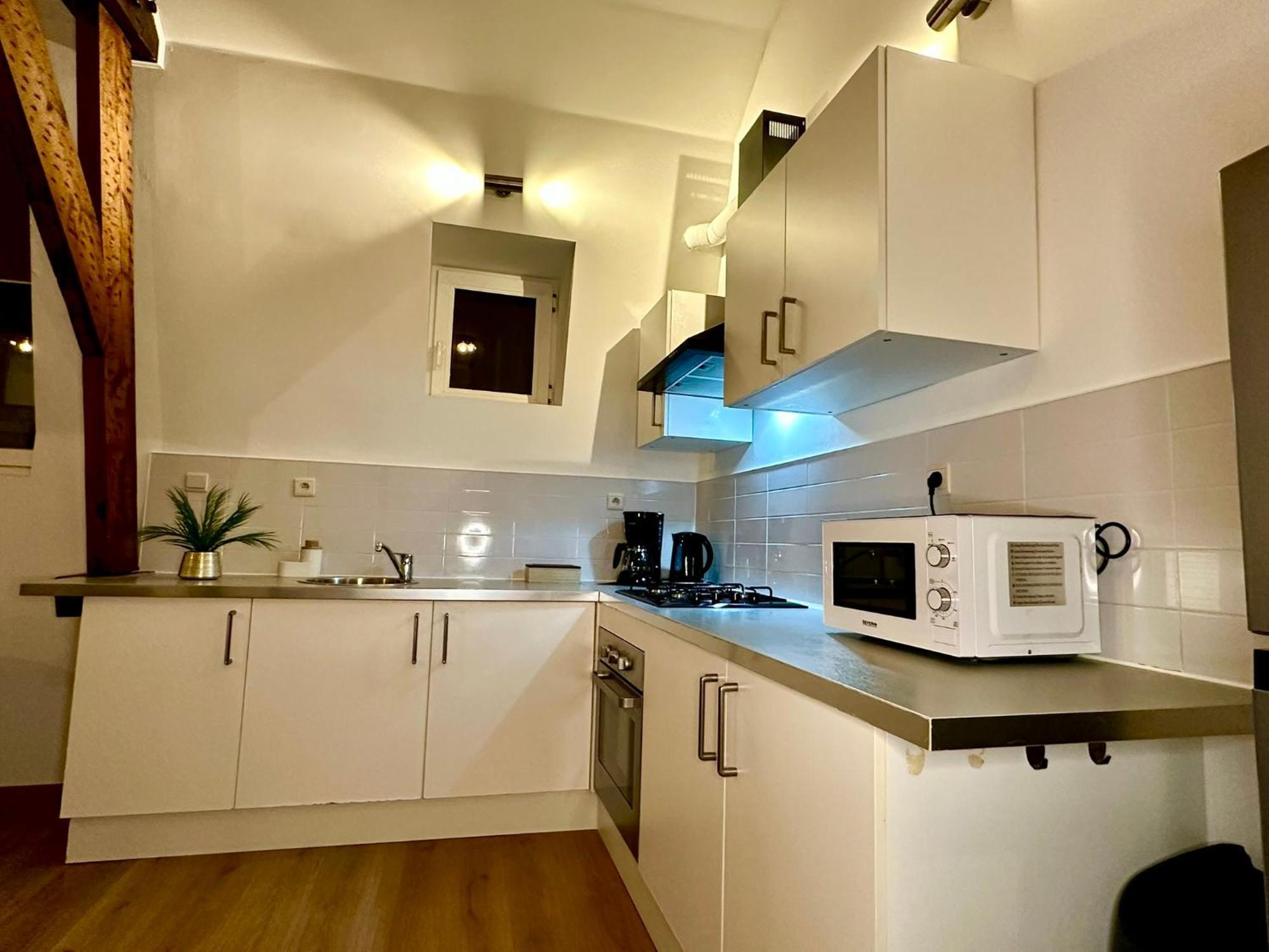 Luxury Suites Stay By Rikas Hotels 안트베르펜 외부 사진